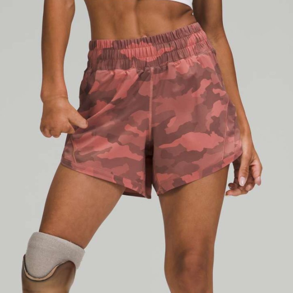 lululemon Track That Mid-Rise Lined Short 5"